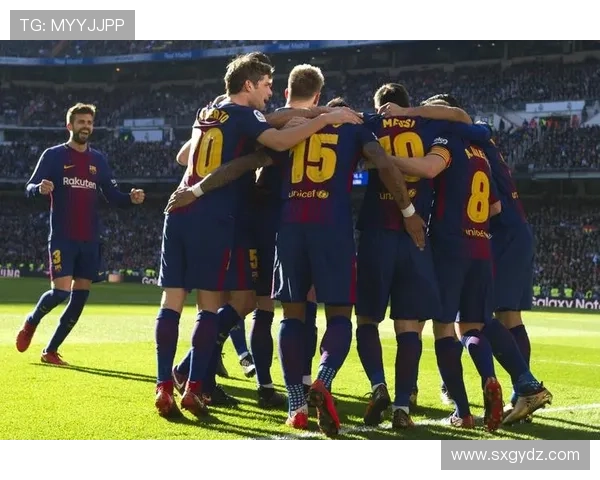 西甲季军争夺形势分析：多队竞争激烈，排名走势清晰