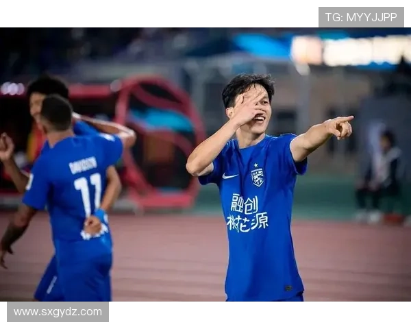 青训球星崛起 本赛季表现稳健值得关注 青训球星崛起 本赛季表现稳健值得关注