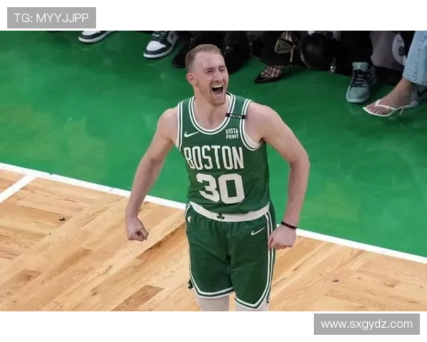 拉塞尔护框改变防守节奏 主导凯尔特人冠军防守体系